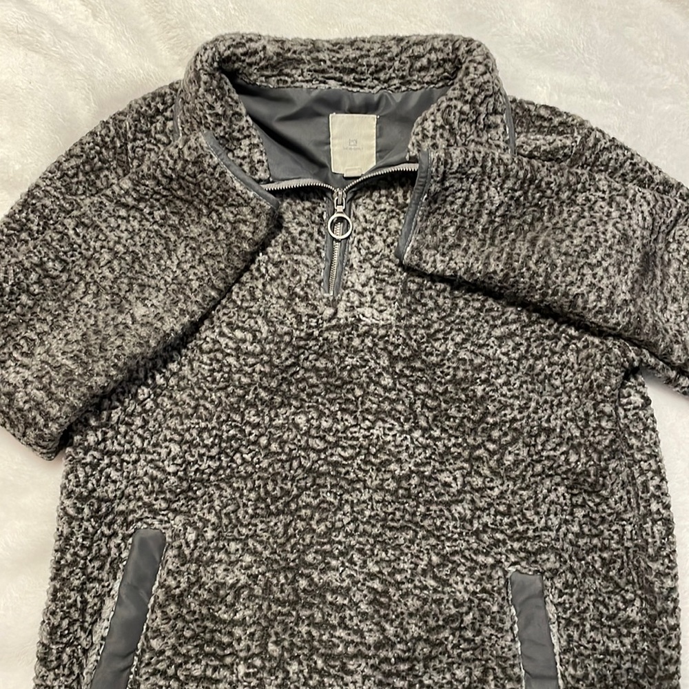 thread+supply warm sweatshirt with pocket